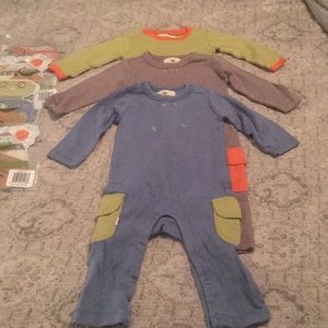 NEVER WORN Infant onesies with bib guards